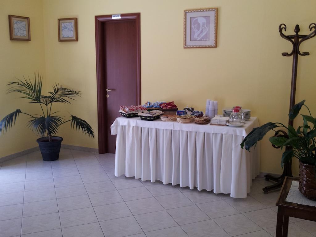 Holiday B&B Vico Del Gargano Luaran gambar