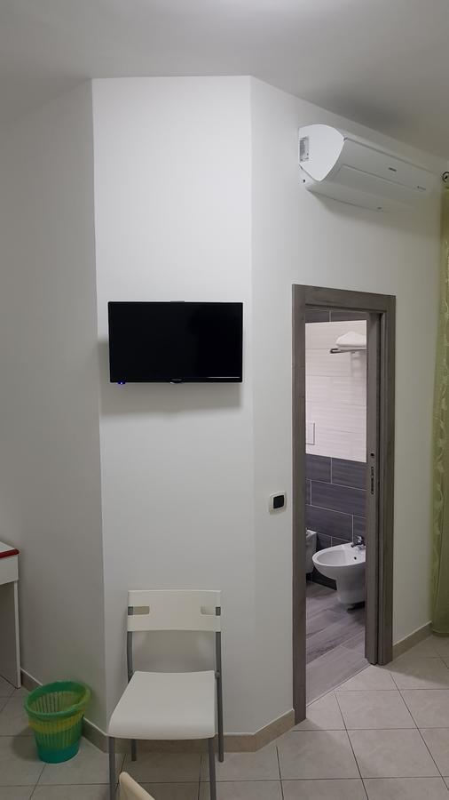 Holiday B&B Vico Del Gargano Luaran gambar