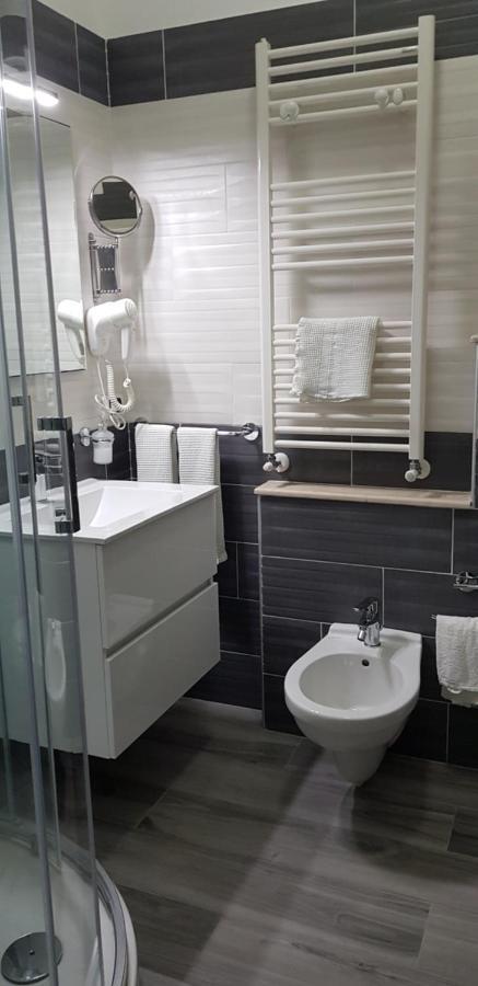 Holiday B&B Vico Del Gargano Luaran gambar