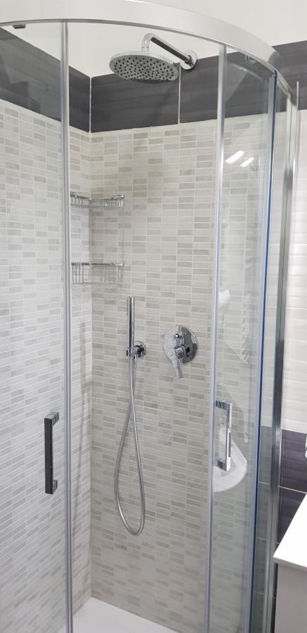 Holiday B&B Vico Del Gargano Luaran gambar